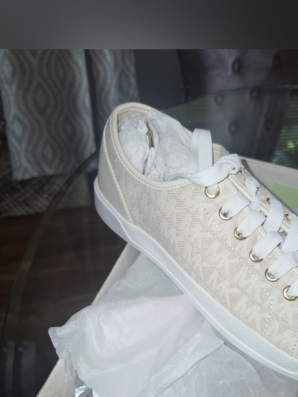 Michael Kors Women's Low-Top Sneakers in Cream and White